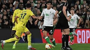 什么是“跑胡子”？解析湖南地区极具特色的长牌博弈美学。（揭秘跑胡子：湖南长牌独树一帜的博弈美学）